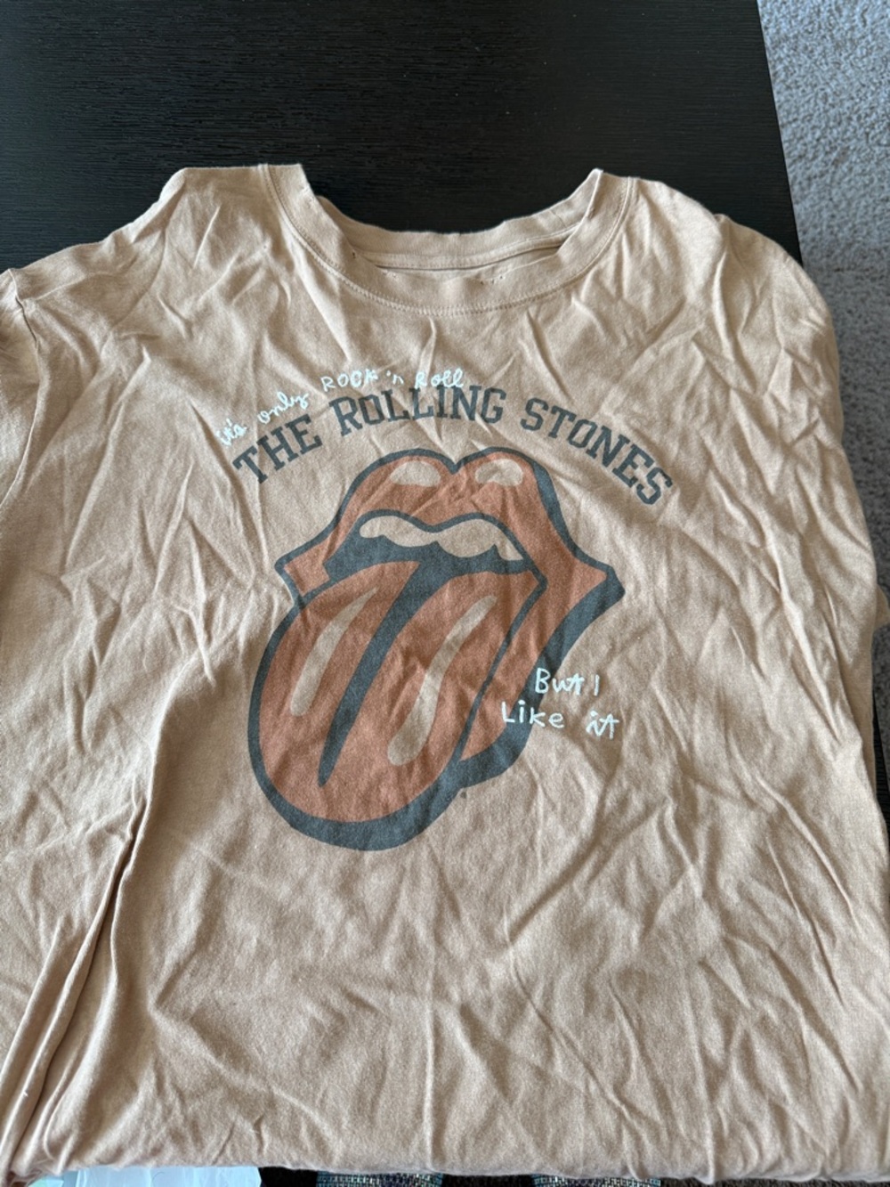 American Eagle Outfitters Tan Rolling Stones Graphic Tee